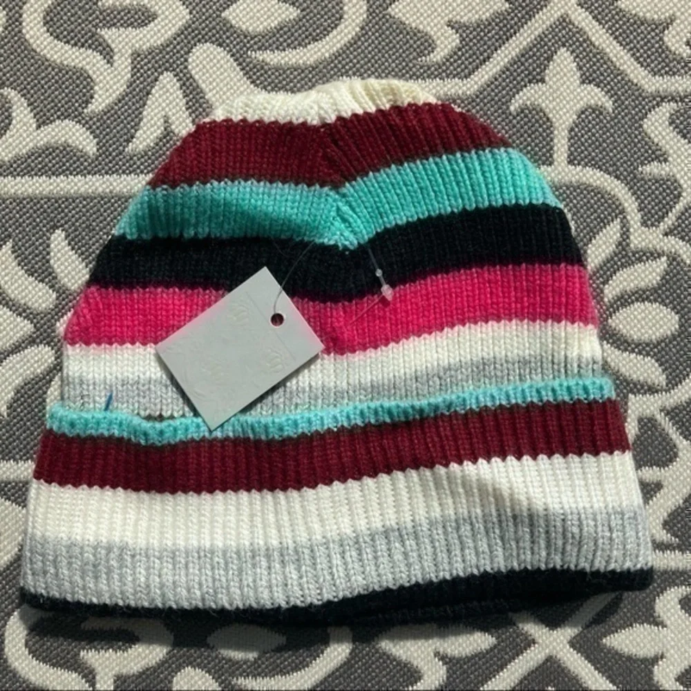 💋 Rainbow striped beanie knit skull hat